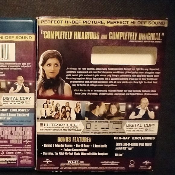 Pitch Perfect - Full Length Feature Blu-Ray & DVD Combo-with Ultraviolet copy - Picture 4 of 9